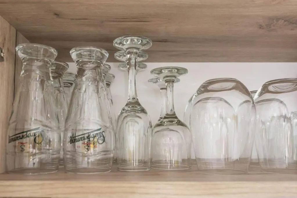 Apartment Artistic Space Near Chataldzha Varna
